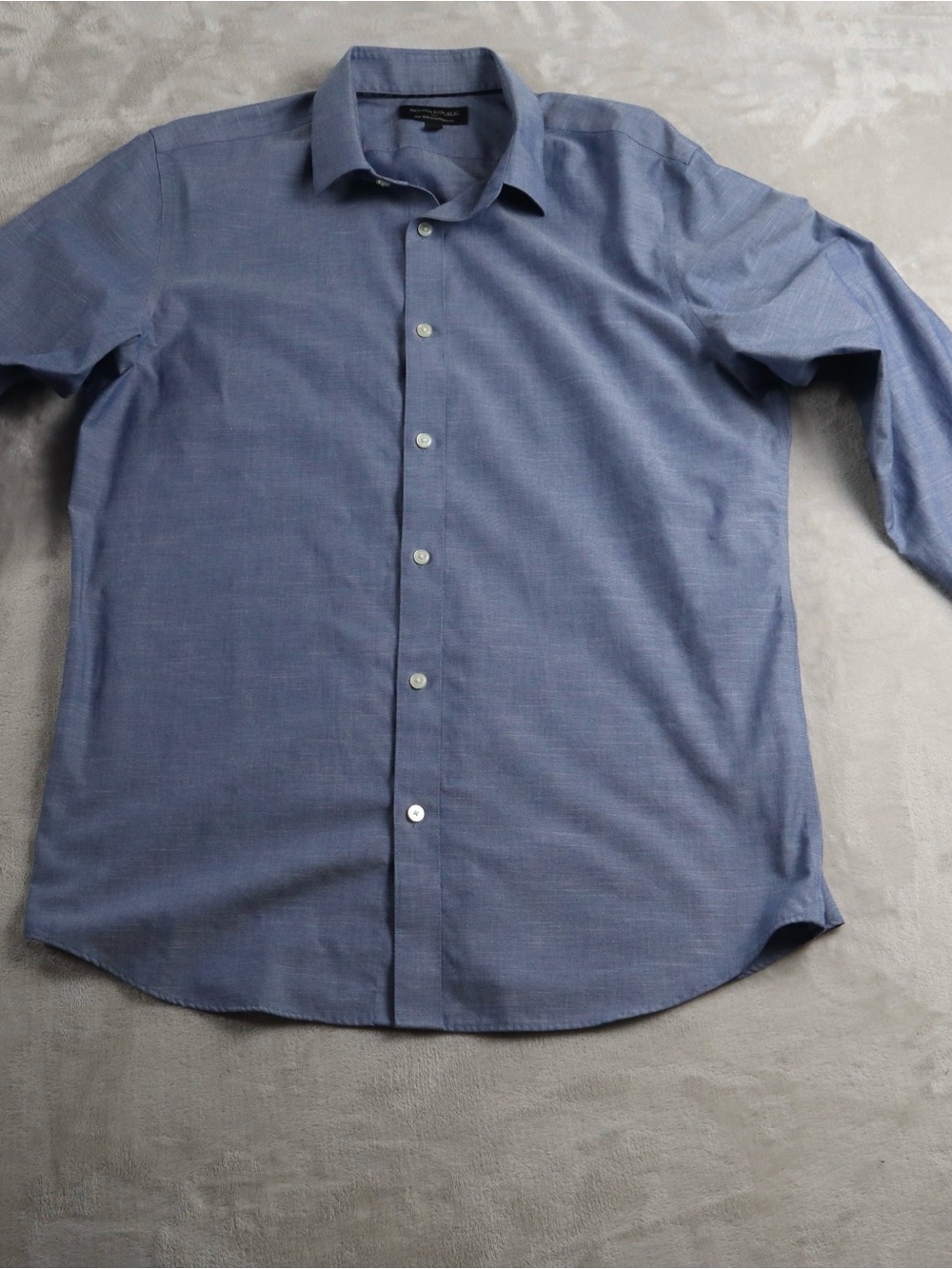 Banana Republic Men's Heathered Blue Dress Shirt